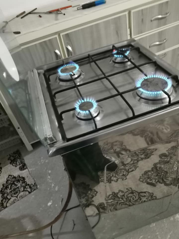 طباخ ٤ عيون نوع فريش نار قوية زرقا بدون عيب استخدام قليل اخو الجديد الشراي يتصل *********** أربيل, العراق
