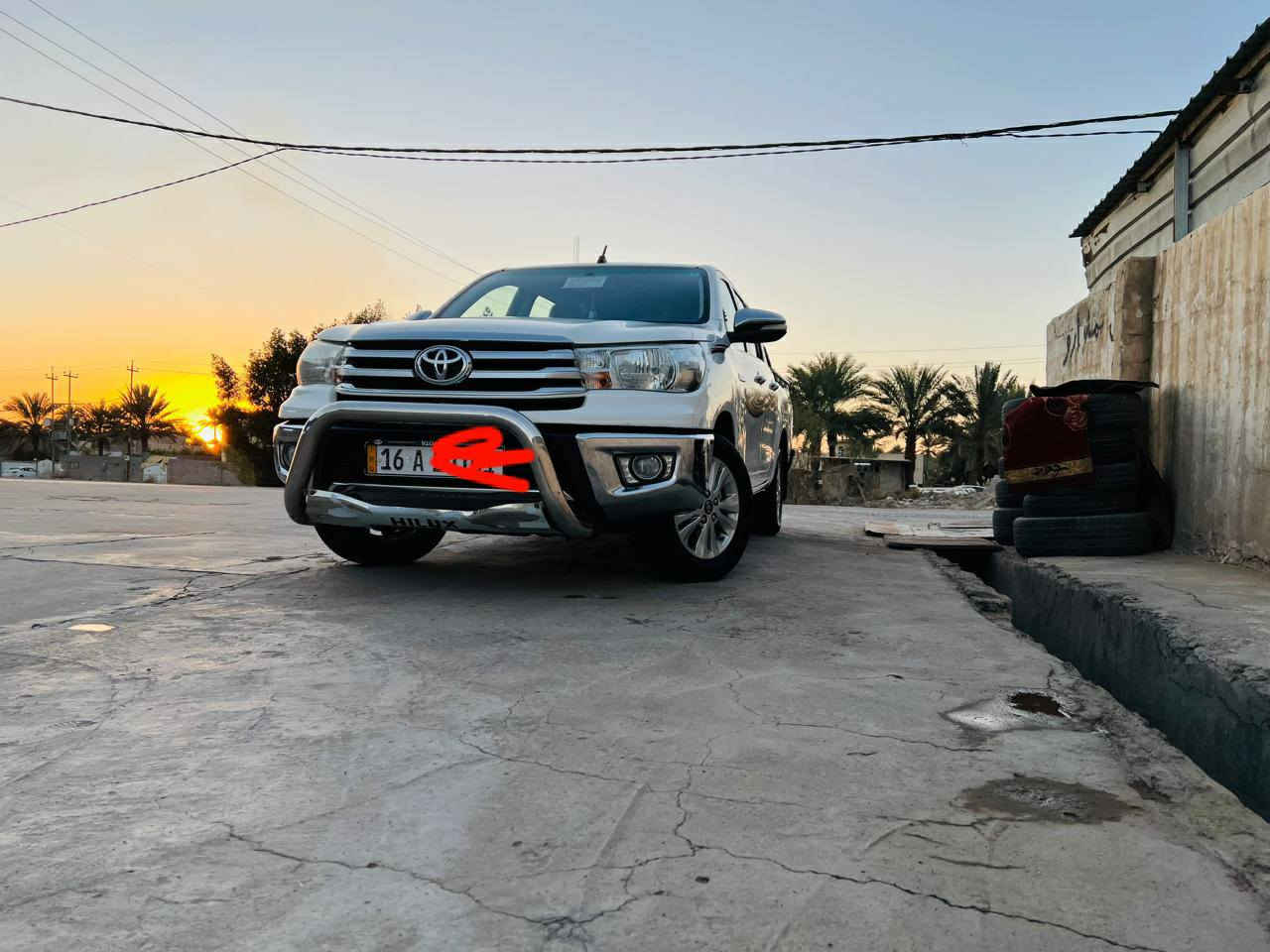 السلام عليكم البيع تيوتا كويتي اصل موديل  2018 مكفوله كفاله عامه من الصبغ ول بارد السياره جاهزه من كلشي تخم تاير جديد ماشيه 84  رقم قادسيه الجديد بسمي سنويه مجدده رقم مميز  مكان بابل  ***********
