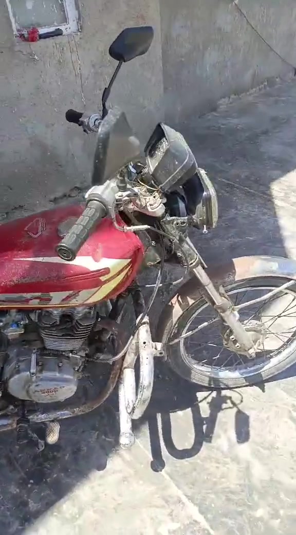 للبيع برته ربع كير موطور محرك نضيف وكدامك يمشي نشاطا حلو لستفسار خاص وسعر 200وبي مجال +964 788 687 9607


**إذا كنت صاحب هذا الإعلان وتريد حذفه لأي سبب، رجاءا أرسل رسالة إلى الدعم الفني**