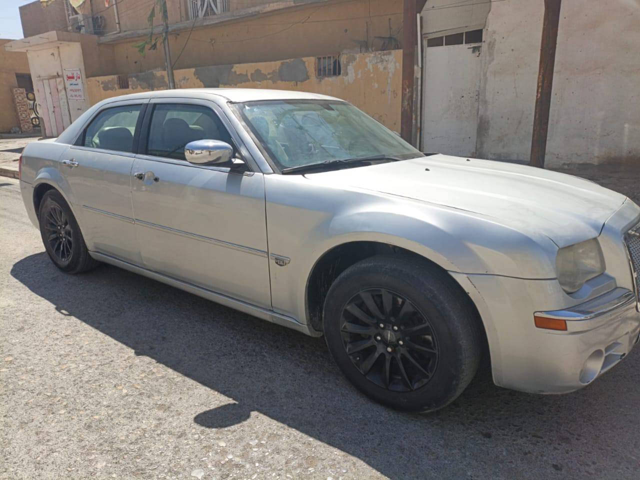 سلام عليكم ابامه للبيع مديل ٨ مكينه ٥٧٠٠ جديده كير جديد صدر جديد تبريد ثلج تخم تاير لايت زنزن كهربايات كلها شغاله مابيها شي مايشتغل ترايك الزاخز كلوب مامشتغل بيها سياره جاهزه مانقصها شي منضومت بانزين كله جديد سياره ادوات ادوات بيها رقم وسنويه سليمانيه اني مخليها للبيت بس للزيارات اروح بيها  سياره بدون كصه ومفوله واحد عله واحد  تتفه تبريد بل كشن شاشه كروز سرعه مكاني بغداد نهايت حي اور السعر قفل من الخير بدون عمله ٣٦ وماكو هيج سعر بس عندي بنيان وبل عافيه عل ياخذها ***********
