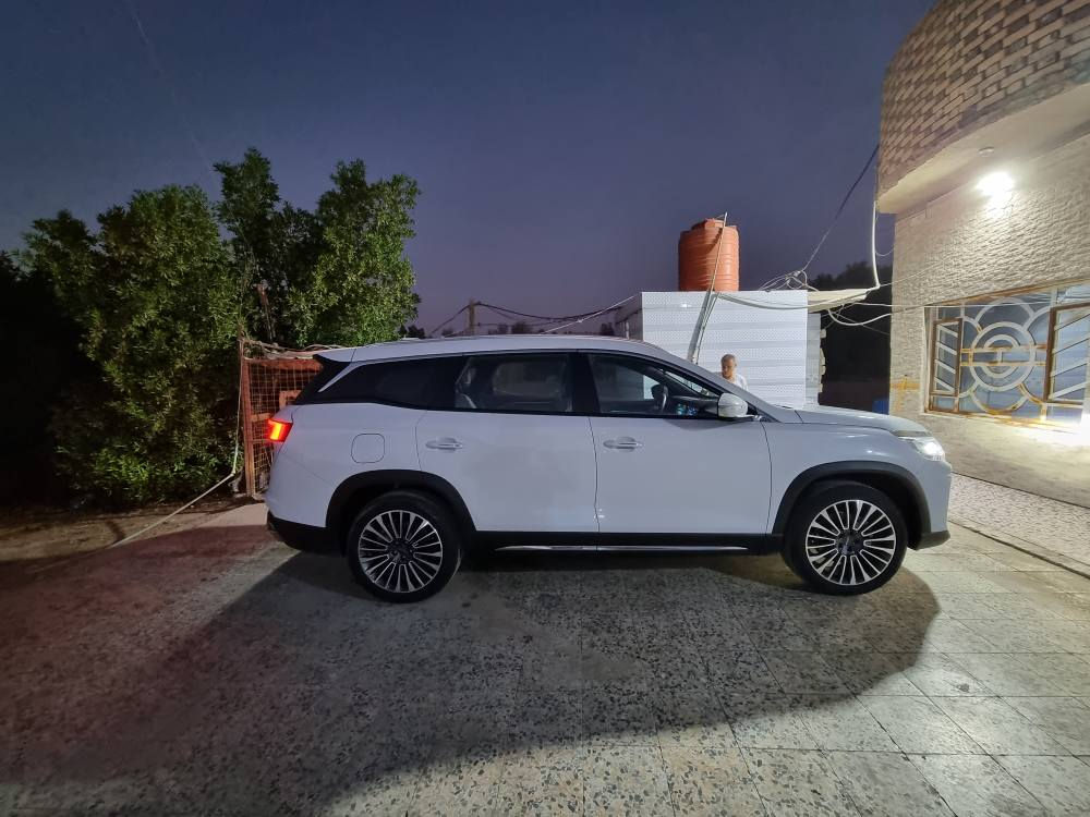 جيتور اكس 90 بلاص فول موصفات موديل 2024 سياره جديده حلوه مكان السياره البصره الاستفسار الاتصال على الرقم *********** وات ساب  اوخاص يجيك السعر محرك 1600 تيربو 7 راكب تبريد 3 قطع شاشه اكترونية جميع المواصفات بيه بارد رقم شمالي أربيل بسمي هزه وفحص جديد شط العرب, البصرة
