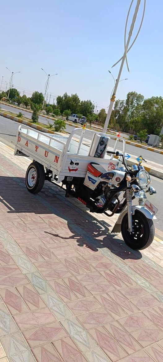 السلام عليكم
الستوته للبيع موديل 12 أوراق كامله بسمي 

الستوته جاهزه ي نقص مابيه كهربايات كله شغل 

محرك 25 برغي مامفتوحه بيه مكفوله من كلشي 

تخم تاير أبو خطه اكسن بل جيس جاهزه للخير 

اتريك وين مايعجبك مكفوله من كلشي جاهزه 

مكاني بل ناصريه يم كراج بغداد الموحد 

السعر ( مليون 550 ) رقم ( ***********)
