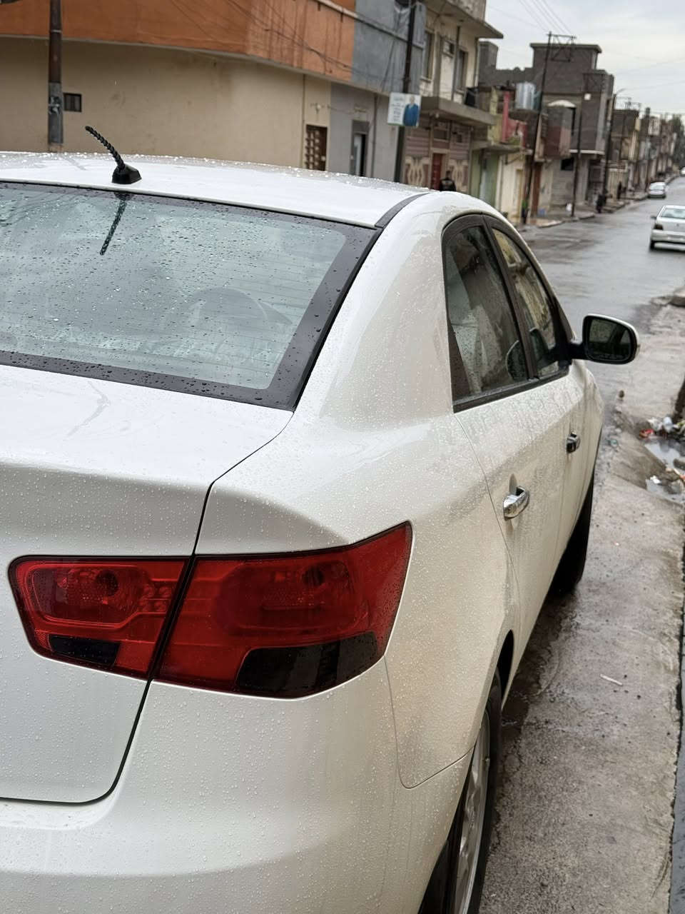 سلام عليكم كيا سيراتو 2011. 85بيها مجال
رقم أربيل مصطره بيها 5قطع ابيع حزام بيها بنود من داخل مصبوغ هوه قواعد صبغ فقط 
محرك بدايه صرف 
كير شط
طخم جديد 
صدر جديد
تدفئه تبريد 
ويل نجمه  
بصمه 
تحمكات 
اشاير بل مري 
مري شفط 
كشن هيتر
ستسم سماعات 
دعمايات فورتي  
داخل لونين 
 مانقصه برغي


**إذا كنت صاحب هذا الإعلان وتريد حذفه لأي سبب، رجاءا أرسل رسالة إلى الدعم الفني**