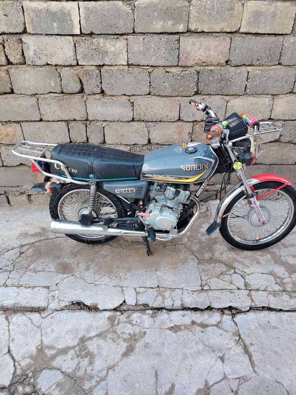 2019 للبيع***********. سعر 350 وبي مجال الطيبين
