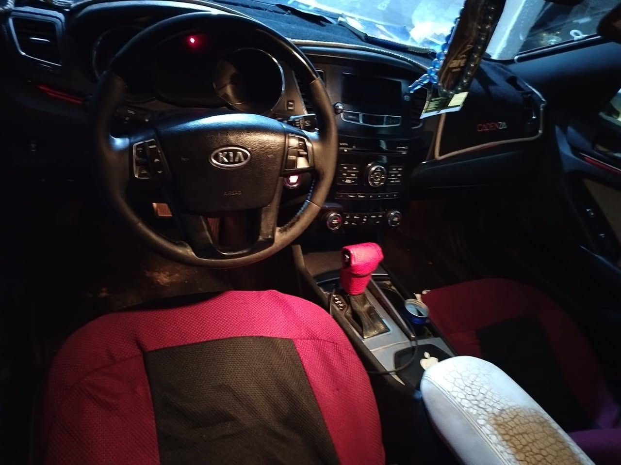 سلام عليكم للبيع كيا كادنزه موديل 2011فول مواصفات لون ابيض سياره حلوه جاهزه من كلشي صدر امامي خلفي جديد تخم تاير جديد سونار بيها  السعر 125وبيها مجال العنوان الانبار حبانيه رقم الهاتف *********** /*********** باقي تفاصيل خاص
