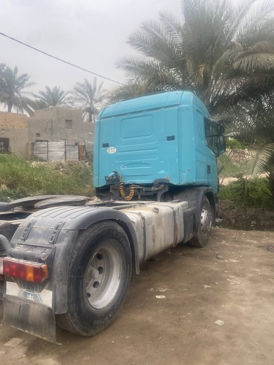 سلام عليكم للبيع تريلة سكانيا 2000نوزل وبم سيارة حلوة وجهارة شرط التحويل المكان بابل السعر 105 وبيه مجال 
***********
