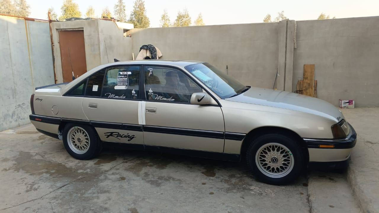 سلام عليكم سياره وبل وميكا حجم 20 كير محرك طخم كلو شرط سياره مصبوغه جماليه سعر 40 وبيهه مجال اي استفسار الاتصال على هاذا رقم ***********
