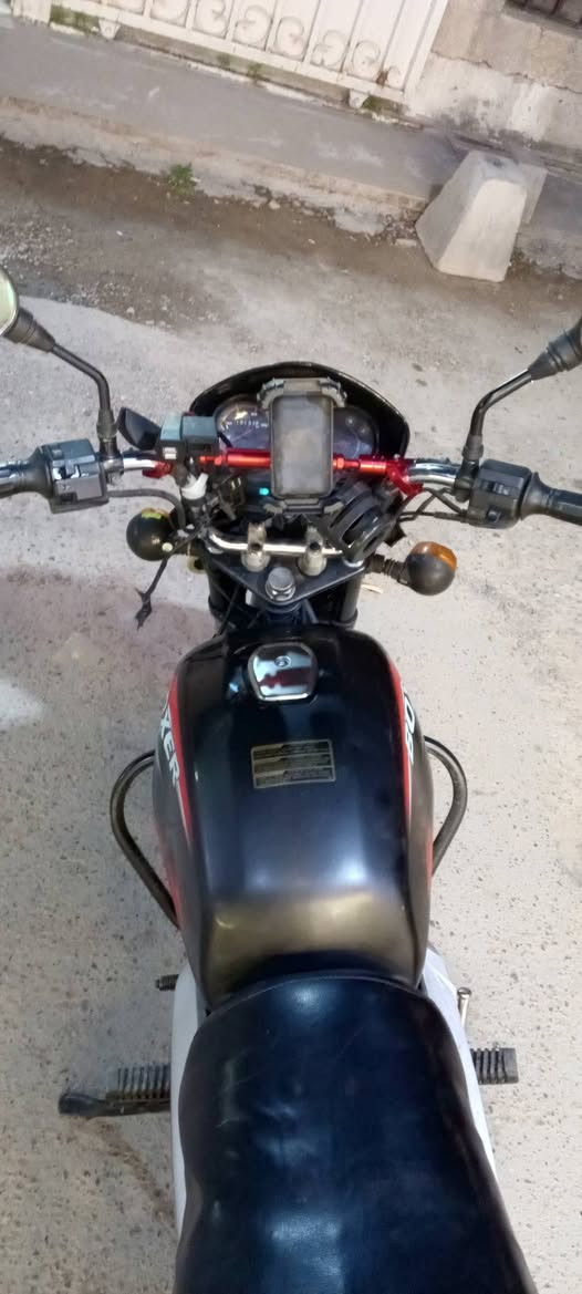 بوكسر 22 محسوبه على 23 اوراق كامله شرط ترقيم مكفوله بيها نواقص خفيفه للبيع سعر مليون و300
عنوان منصور ***********
