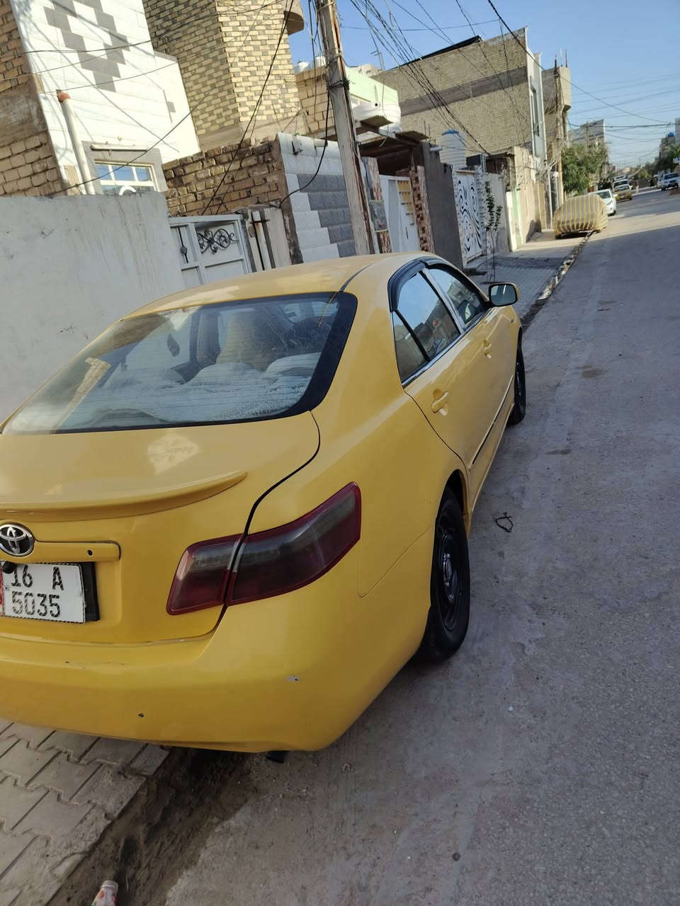 السلام عليكم 
كامري ٢٠٠٩ خليجي بأسمي السنويه لل ٢٠٣٠ مكينه ٢٤٠٠ توني شاده جديده كير ع الشرط  حداديه تبريد كهربائيات كله شغال و ع الشرط ضايفلها منضومه غاز السياره ع ايدي وماعايزه شي بيها جاملغ خلفي وجنطه والكدام مأشره بالصوره  راسلني خاص ادزلك فيديو بي كل التفاصيل حته تشغيل السياره مكاني النجف  *********** بي واتساب  السعر 70 وبيها مجال
