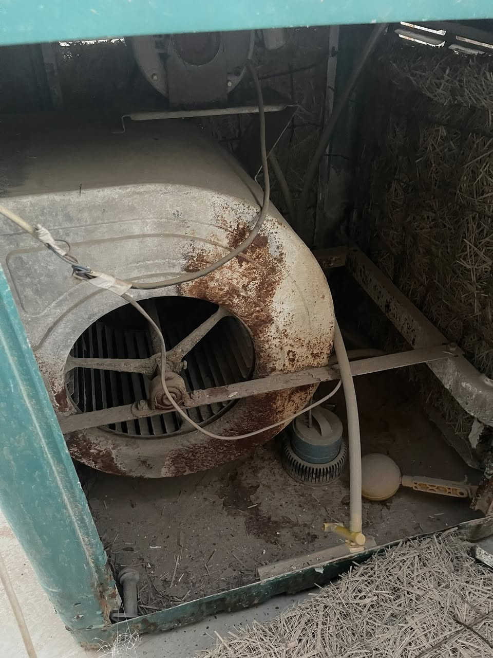 مبرده وكيزر  حجم جبير ثنينهن
مبرده سعرها 35 
وكيزر 45 مكانهن حي تراث الي يريدهن يراسلنه


**إذا كنت صاحب هذا الإعلان وتريد حذفه لأي سبب، رجاءا أرسل رسالة إلى الدعم الفني**