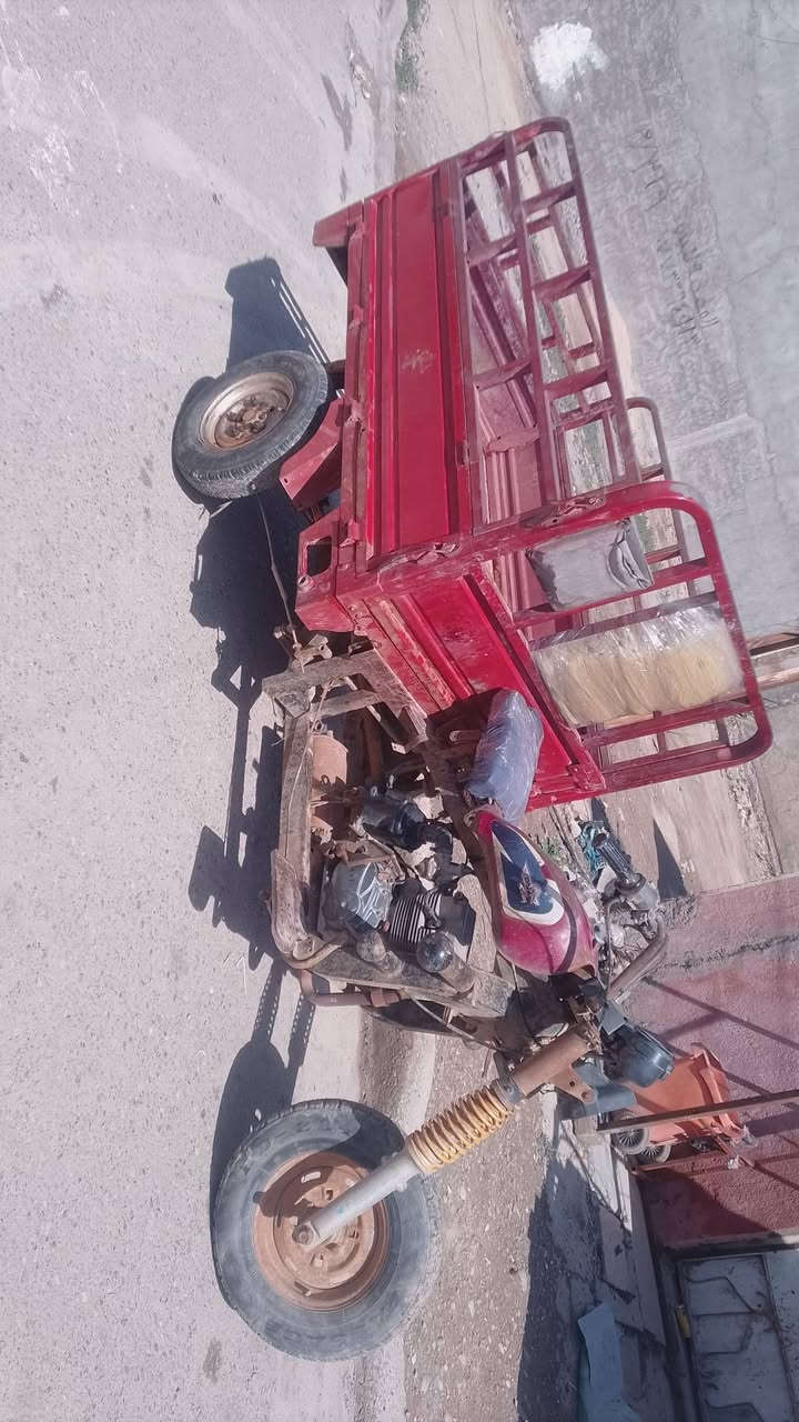 السلام عليكم ستوته دولفين موديل 19 اوراق 
كامله  السعر 650  مكاني بغداد المحموديه 

***********

***********
