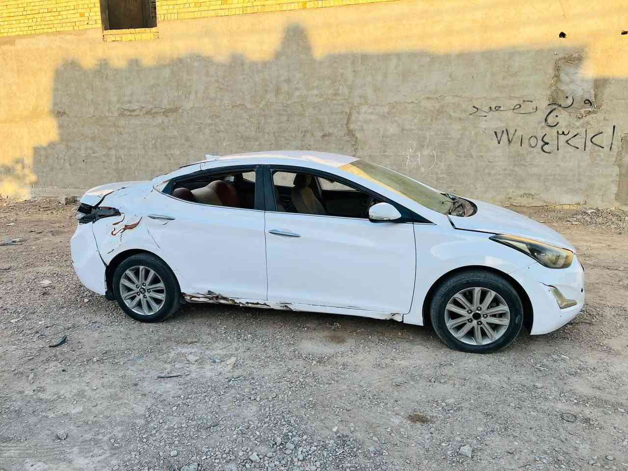 سلام عليكم للبيع هونداي النترا موديل 2016خليجي رقم ميسان انكليزي بسمي تحويل مباشر اخوان سيارة تعرضت لحادث جفيه كلش خفيفه كما موضحه بلصوره ابيع على وضعهه سياره شغاله وتمشي مكينه 1800دوش مواصفات معروفه مكان السيارة بغداد
 السعر 58$الاستفسار ***********
