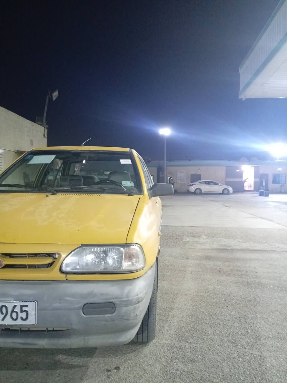 السلام عليكم
سايبا مديل 2012
السياره مكفولة من الضربه والصبغ
عده الهلالات الخلفيه معمره
بيها فطر كد نص اصبع بالبراكيت
السياره مصفره هيئة وغرامات
رقم انكليزي سنوية لل2030
بيها رصعتين بالجاملغ الأمامي
ورصعه بالجاملغ الخلفي
السعر 30 $وبيها مجال قليل حق الجيه
المكان البلديات قرب نادي الصناعة
اقرأ المنشور يرحم والديك
***********
