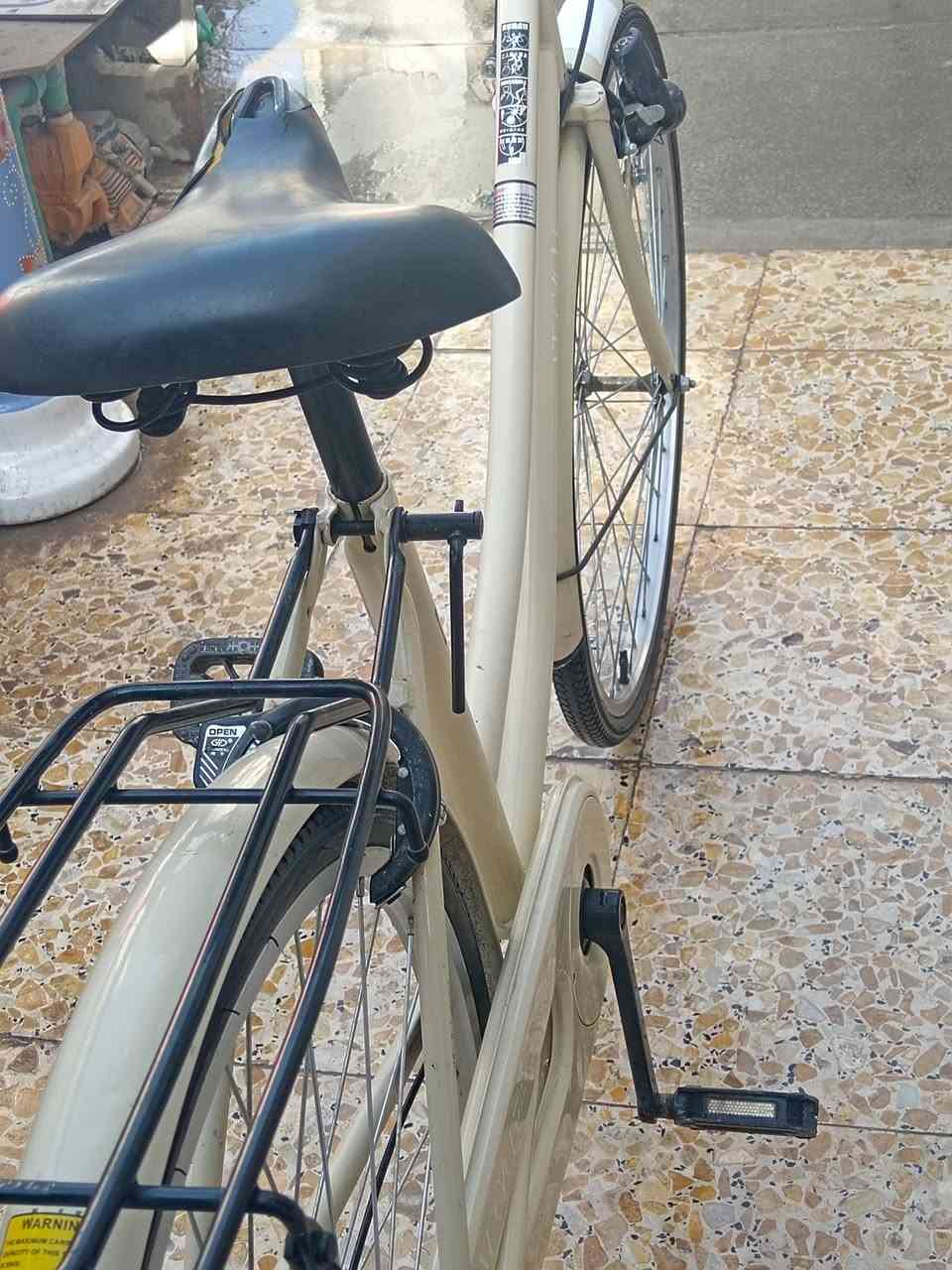 بايسكل للبيع نضيف كلش مستعجل على بيعه سعر 110 بي مجال قليل كلش مكاني كربلاء حي العامل للاستفسار  *********** او التواصل على الخاص
