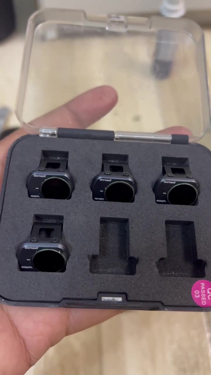 السلام عليكم
متوفر غراض درون mini2/mini2se
كمبل 3 قطع 
عدسات تصوير ترهم  لل mini1/2/4k/2se 
شاصي وكفراته 
اذرع 
اكو قاعده 4 ارجل هم 
كل الكارتات ماعدا الكارت الجوه 
بطاريات 2 
شنو تحتاج دزلي خاص وبالخدمه
مكاني بغداد


**إذا كنت صاحب هذا الإعلان وتريد حذفه لأي سبب، رجاءا أرسل رسالة إلى الدعم الفني**