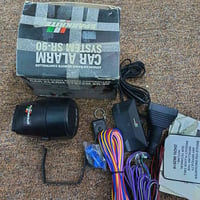 جهاز إنذار سيارة • كامل بدون نقص • مشتري من أمازون