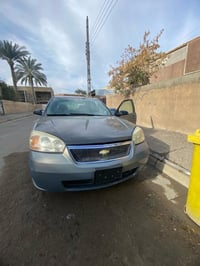 ماليبو 2008 بدون رقم واوراق المنفيس وكمرك موجود وبيها محرك بي مشكل مطف...