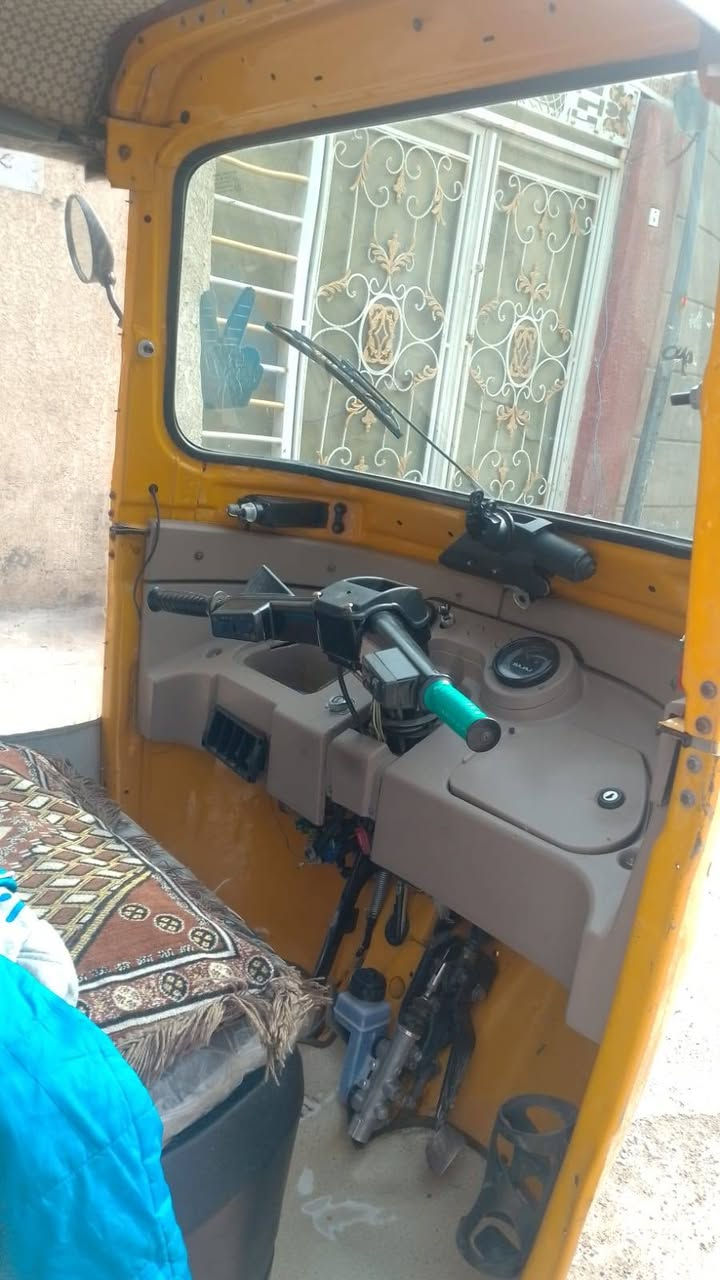 السلام عليكم من رخصت الادمن تكتك موديل2020اوراق المصطفى مثل ما موضح بل صوره ضربه لغد وضربه ليوره خفيفه دوس ما معمر مكينه مجفت مصار شهرين بيها خياس صفاح مكاني بلديات هاذا رقمي***********
