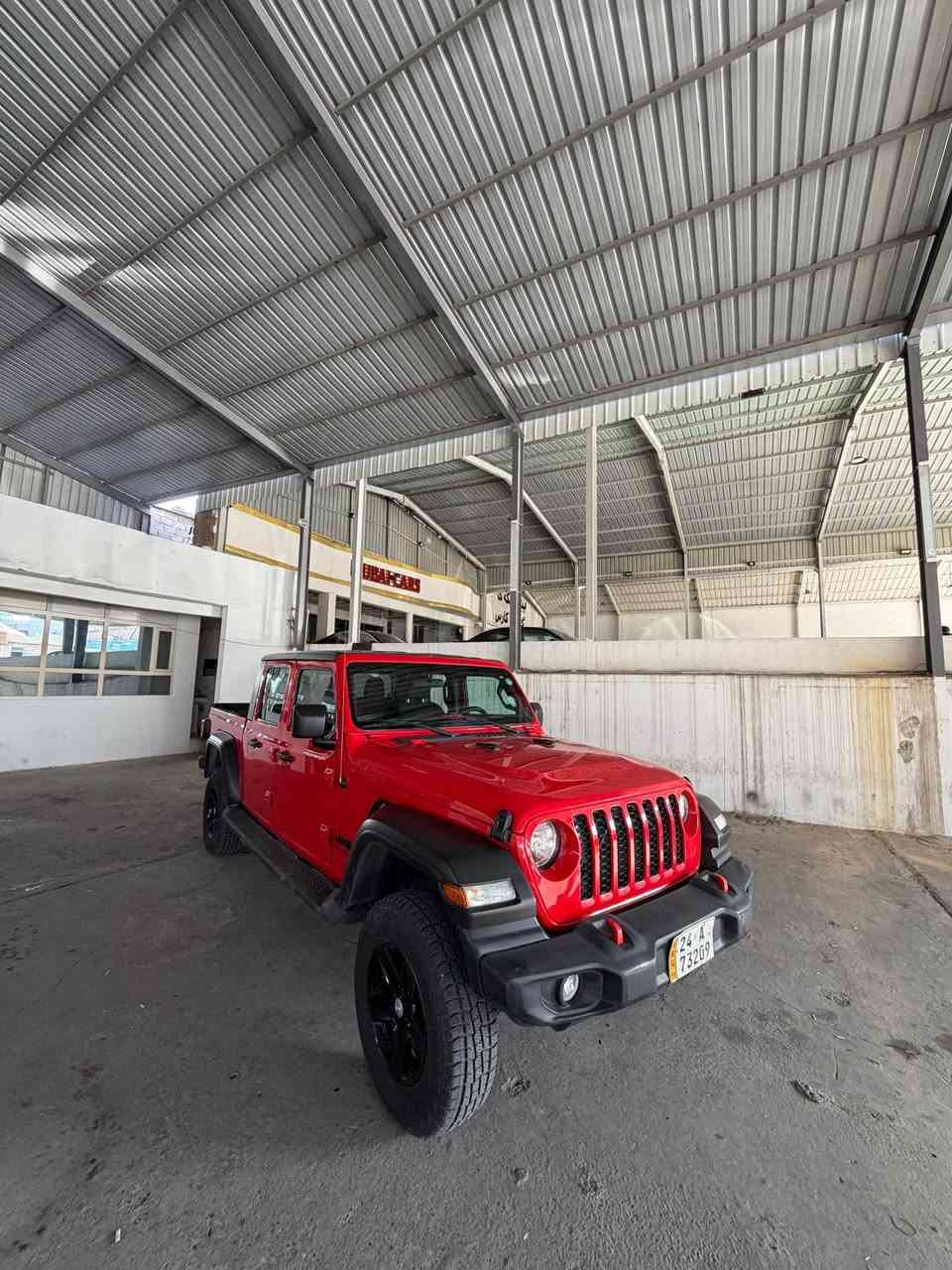 Jeep موديل 2020 سياره بدون صبخ بدون دعم بدون تعديل سياره كلين تايتل سفر شركه هارلم كير و محرك بشرط سياره ماشيه 158 الف سياره خليجيه مكفوله كفاله عامه رقم سنويه جديد سياره عليها غرامات 3.800.000 ينقطع من سعر سعر سياره 275 ورقه و بيها مجال *********** دهوك, العراق
