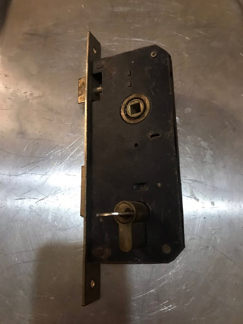 ‎3طبل ابواب استعمال ايطالى ماركه Cisa 2دفن/1لطش


**إذا كنت صاحب هذا الإعلان وتريد حذفه لأي سبب، رجاءا أرسل رسالة إلى الدعم الفني**