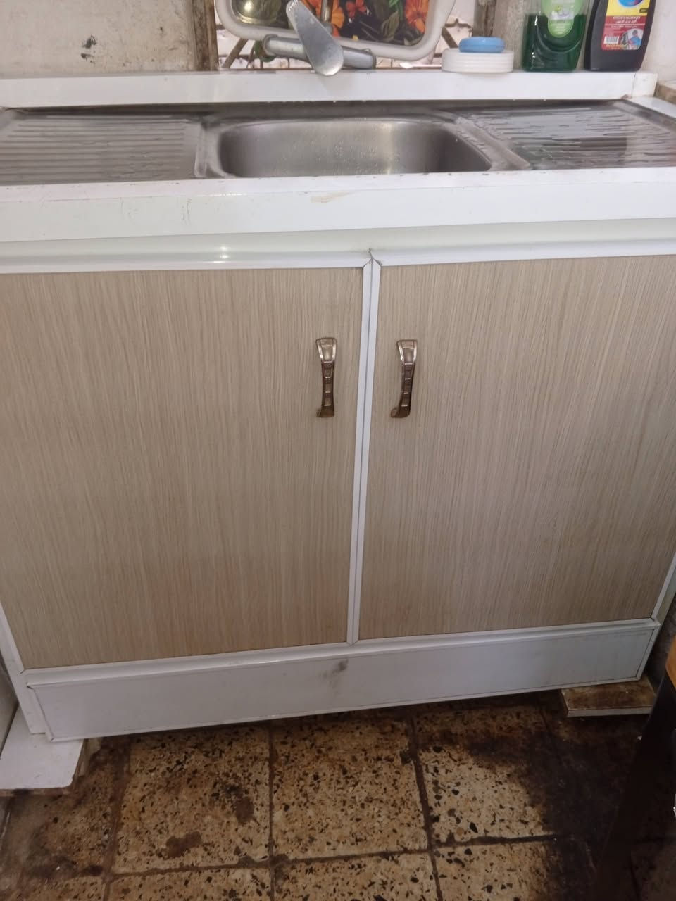 كاونتر نضيف للبيع مكان نجف


**إذا كنت صاحب هذا الإعلان وتريد حذفه لأي سبب، رجاءا أرسل رسالة إلى الدعم الفني**