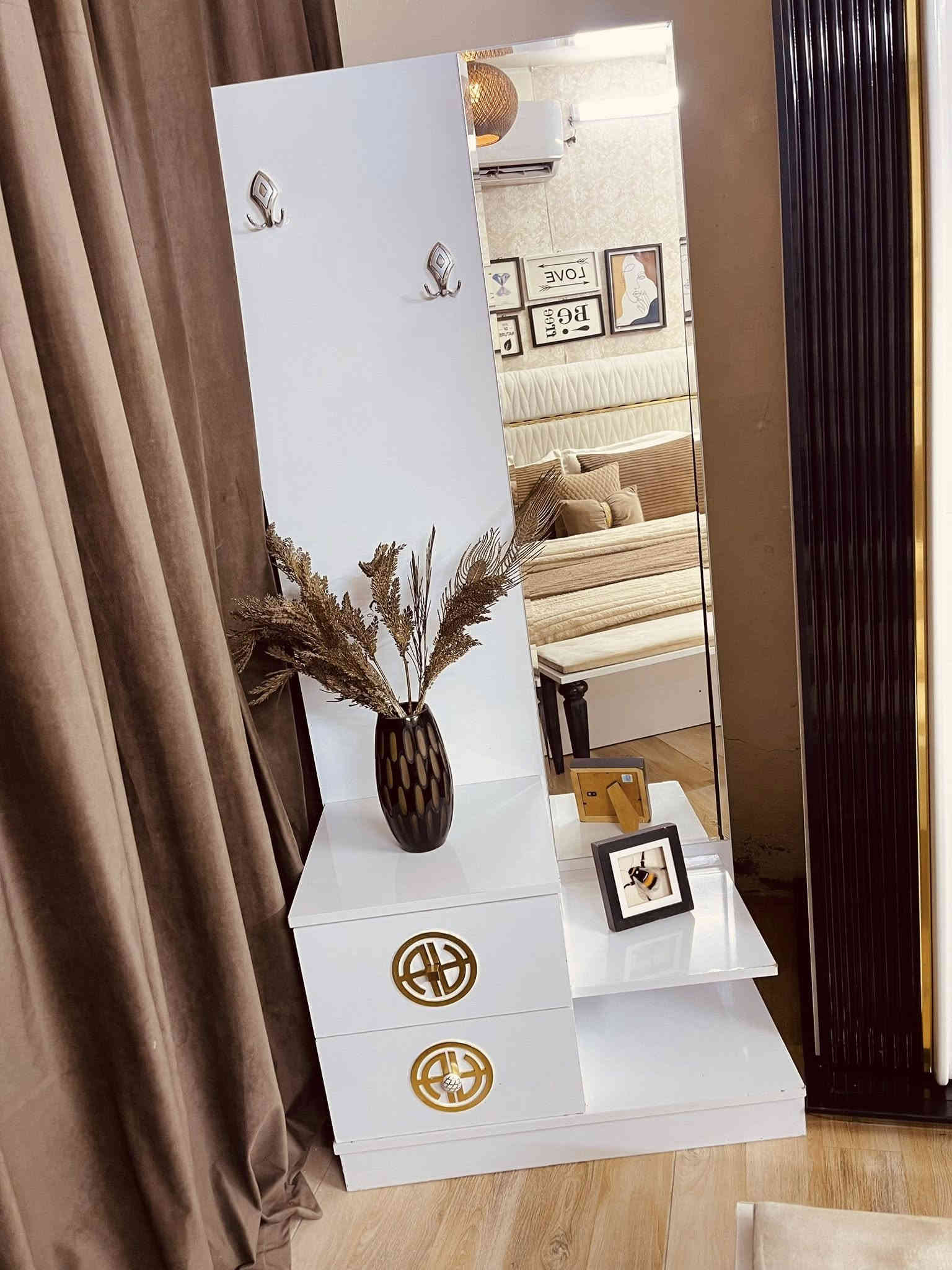 غرفه تركي مودرن 9قطع نضيفة مابيهه اي ضرر مكاني بغداد للاستفسار ‭0771 227 1579‬
