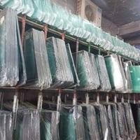 عرض خاص طوال ايام الشهر تركيب وبيع زجاج السيارات الحديثه والقديمه بأسع...
