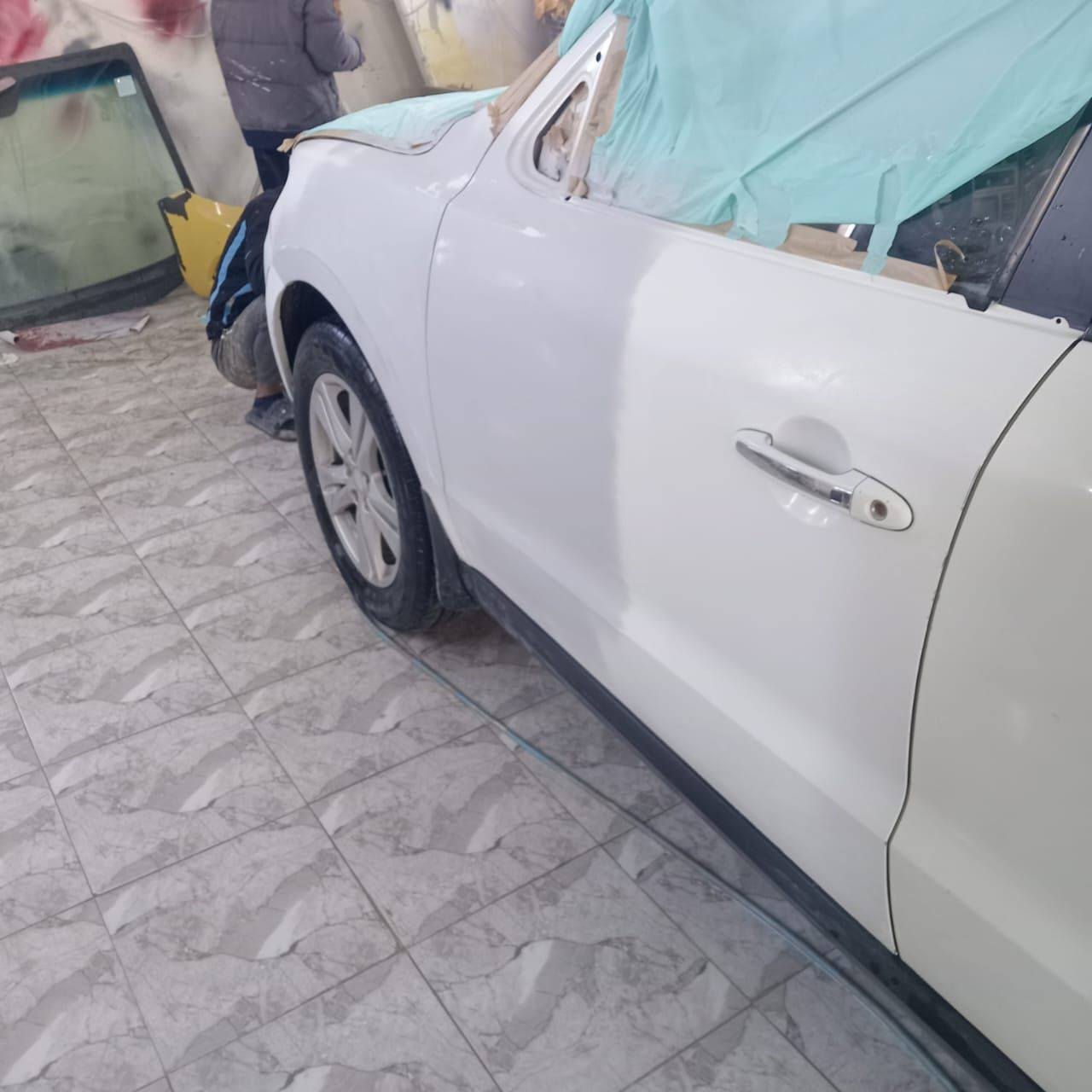 السلام عليكم سنتافيه موديل2011 خليجي بي جاملغ ولباب صبغ موضح بلصور   السياره فول مواصفات  مكينة٧سلندر 7راكب  3قطع تبريد  السياره جديده وجاهزه مكينه وكير وحداديه تبريد ثلج صدر تايرات مكفولات العنوان بغداد الرقم*********** السعر١٤٣ وبي مجال شي بسيط
