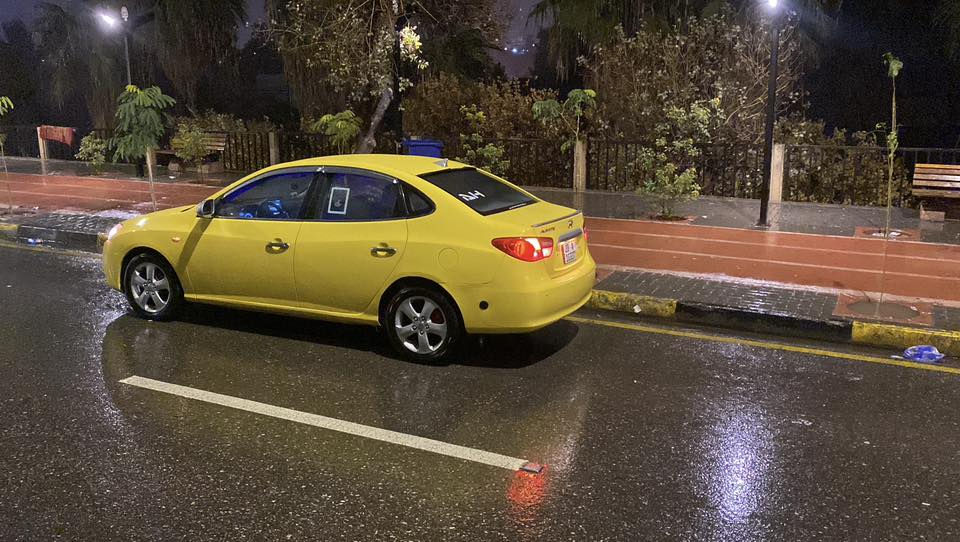 للبيع افانتي تكسي رقم ديالى 2009
شرعيها اني  بل موصل 
شرط لتحويل 
محرك قبل شهرين شديتو جديد 
تبريد وكاله جديد منضومه كامله 
 كيج ليزري + بيانو لمس 
منضومة غاز 80 لتر 
تانكي بانزين 60 لتر 
طخم جديد 
باتري جديد 
 دسمات جديد 
دسك خلفي 
 لايتات زينول فول قوه  
ضفيره  وضع شركه جلخ مابيها  
فيت بم جديد
 ستيرن تحكمات جهتين  

الضرر   القفل الباب الي وره السايق بي معجون ولباقي تلقيطات  

السعر 110 وبيها مجال لطيبين خابرني واستفسر اكثر  💕💕 خاص ما جاوب ***********
