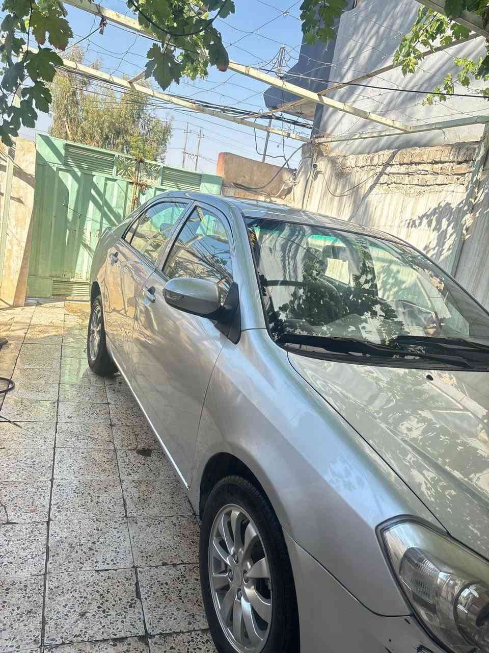 بي واي دي ٢٠١٣ G3رقم ديالى السيارة باسمي نظيفة ماماشية ***********مكان ديالى
