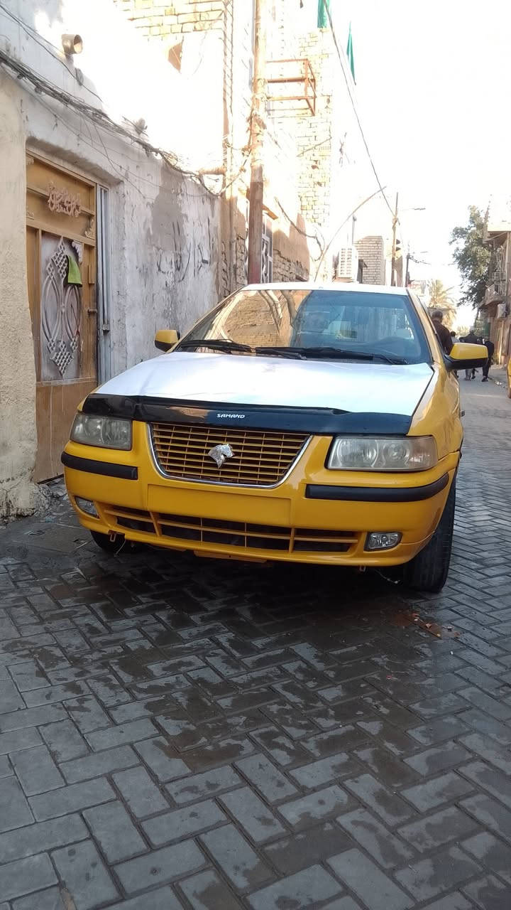 سمند 2009 رقم كربلاء الماني 
هيئة 150 الف 
غرامة 150 الف 
محرك كير جديد 
دواخل يرادلهة ترتيب 
تخم تأثير نضيف 
بدي حلو مرتب 
السعر 18 وبيهة مجال بسيط 

الهيئة الغرامة عل مشتري مخصوم من سعرهة ليكدام 
وعارضهة 18 ومجالهة حك جية 
بغداد مدينة الصدر قطاع 28 
***********
