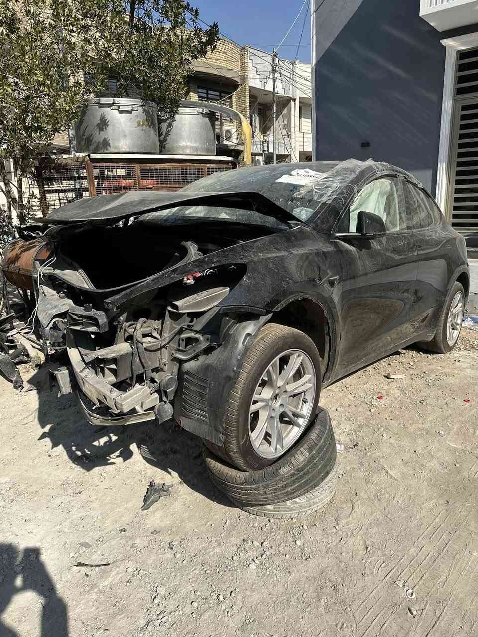 السلام عليكم بيع فقط بيع مستعجل وبسعر مناسب تسلا Y 2024 اون لاين بطاريه كبيره دبل ماطور على حادثهه كارت مابيهه  مكان سياره بغداد حي البنوك خاص ممتواجد اتصال او واتس اب 
***********
