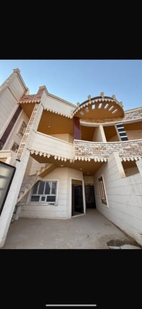 الديوم التصنيع • ١٥٠م • بيت طابقين