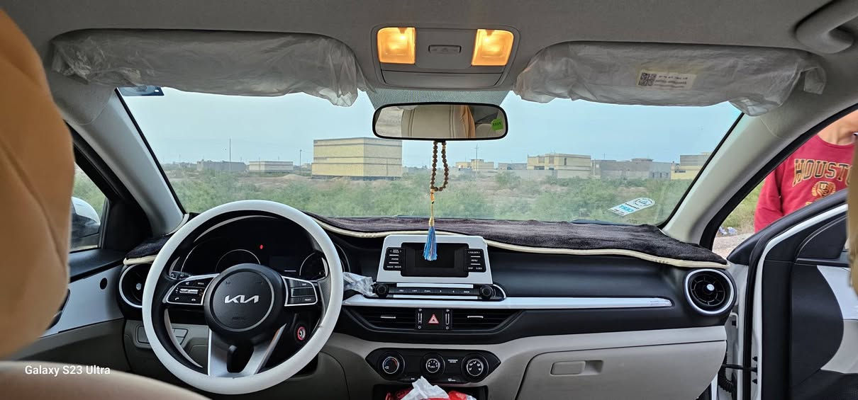 كيا سيراتو موديل 2024
خليجي مكفول 
محرك 2000
مال اقصاد دفع فوري 
السعر 160 وبيها مجال حك الجيه 
مكاني البصره ***********
