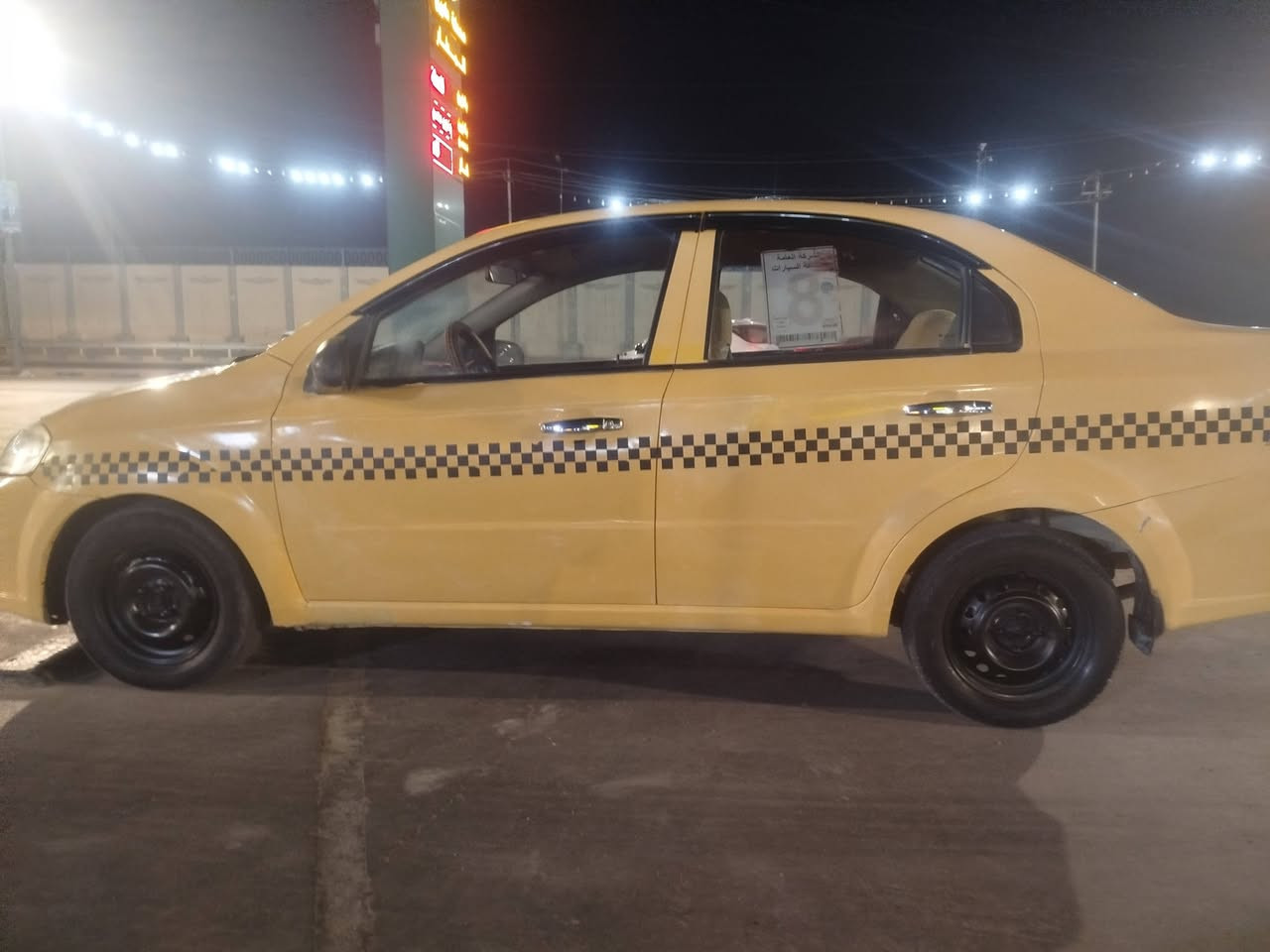 السلام عليكم افيو البيع٠ ٠٢٠١خليجي ١٤٠٠ مفتوح رقم نجف مداور ثاني يوم كير مكينه جدد تخم تاير جديد تبريد تدفه كله شغال ادامه كامله السياره كله جديد سنويه  لغايه2027 بسم خالي بيها صبغات قليله بدون كل داخل وبدون تبديل السعر 48وبيه مجال العنوان النجف ***********سيد معتز
