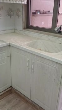 كونتر خشب • موديل ملكي • استعمال قليل