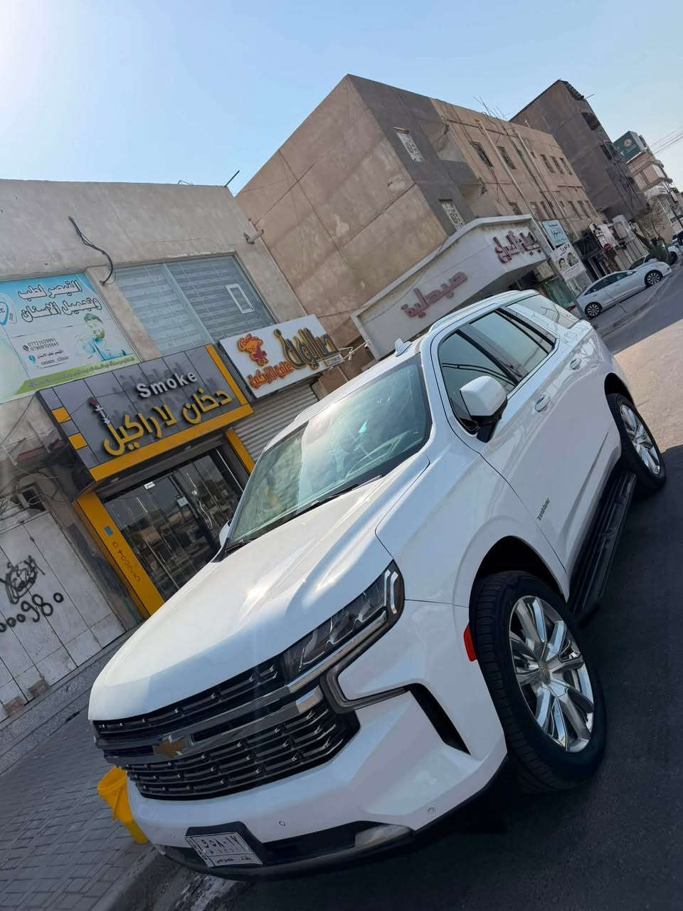 السلام عليكم
تاهو 2022 فول بنورما  هاي كانتري
سياره جديده ماشيه 60 حادثه ب الصور بصيط الجاملق نفسه
سعرها 375 وبيهه مجال مكاني بصره
***********

