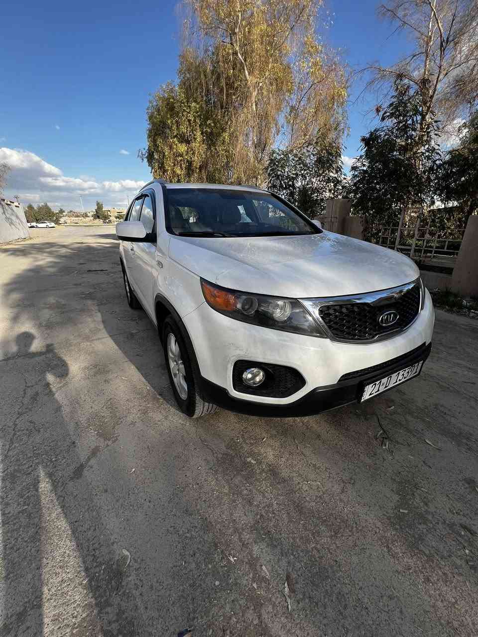 سلام عليكم سورنتو للبيع موديل 2012 سياره خليجي ما بيها ضربه مكينه 4 سلندر 2400 سياره موصفاتها كامره وشاشه السياره صدر جديد امسوي 4 تايرات جديد السياره  خير من الله سعرها 160 يعني دفتر و 60 ورقه وبيها مجال للشراي🤍🪬
رقم : ***********
