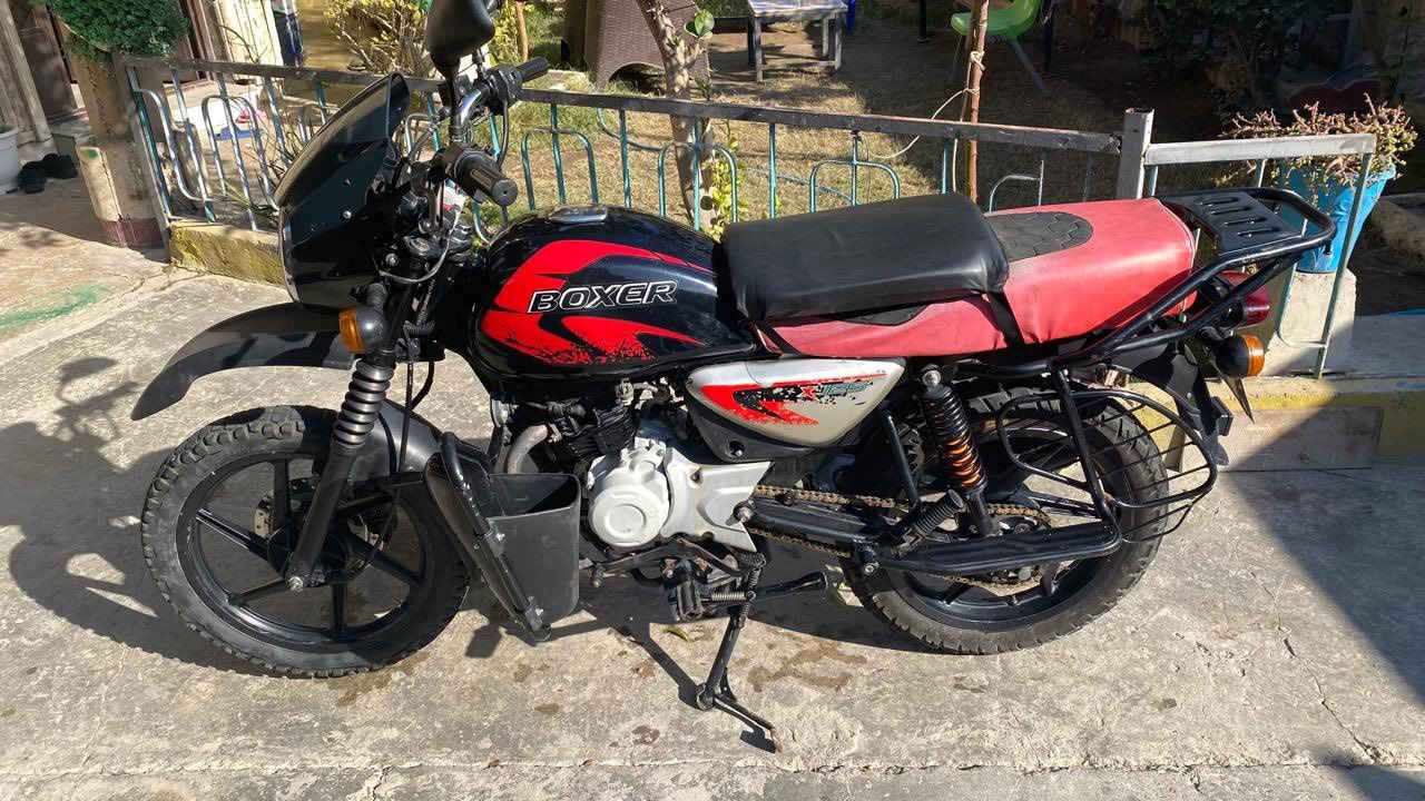 دراجة بوكسر جبلي موديل 22 نازلة ب 23
سنوية ورقم تحويل ثاني يوم

معمرة جديد صارلها سبوع معمرة باربيل يم شركة ميلاد اختصاص بوكسر غراض اصلية شرط الفحص

الدراجة جاهزة مابيها اي نقص من مكينة وكهربائيات جيب فيتر وافحص..السعر 1950

المكان بغداد حي الجهاد

***********
