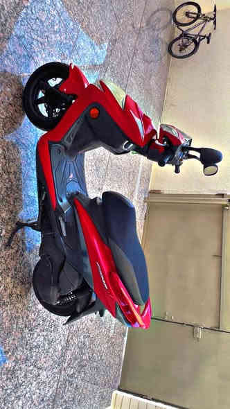 سلام عليكم دراجه لد ياباني شرط قبغ نفخ وستاند حساس دراجه نوزل دراجه صارله شهر واحد نازله من معرض وياه أوراق كامله ومفاتيح ثنين ونظافه هي تحجي مو اني السعر  12 ورقه قفل دراجه بلاديه كفر تجاري مكينه مفتوح ترجع بيها ضمان فحص 7 أيام إذا مو شراي لتخابر وبس نظيف يأخذ نظيف *********** مكاني بغداد كاظميه و شالجيه تحياتي الكم ❤️
