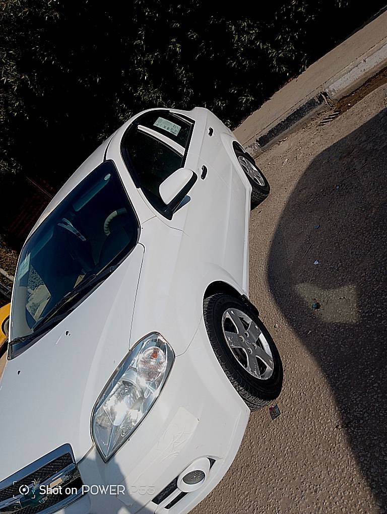 السلام عليكم
أفيو موديل٢٠١١ مكفوله ماعدى بس شخط بسيط بالباب  الوره الجهه اليمنى وتصليح وصبغ  بالدواسه  الي جوه باب السايق مكينه مفتوح تخم تاير جديد  حداديه جديده ستوني مسويها دبلات ٤ جدد شادهن دواخل جديده كلش شادلهه شاشه وكامره  رقم سليمانيه الجديد السعر ٩٠ ورقه /***********
