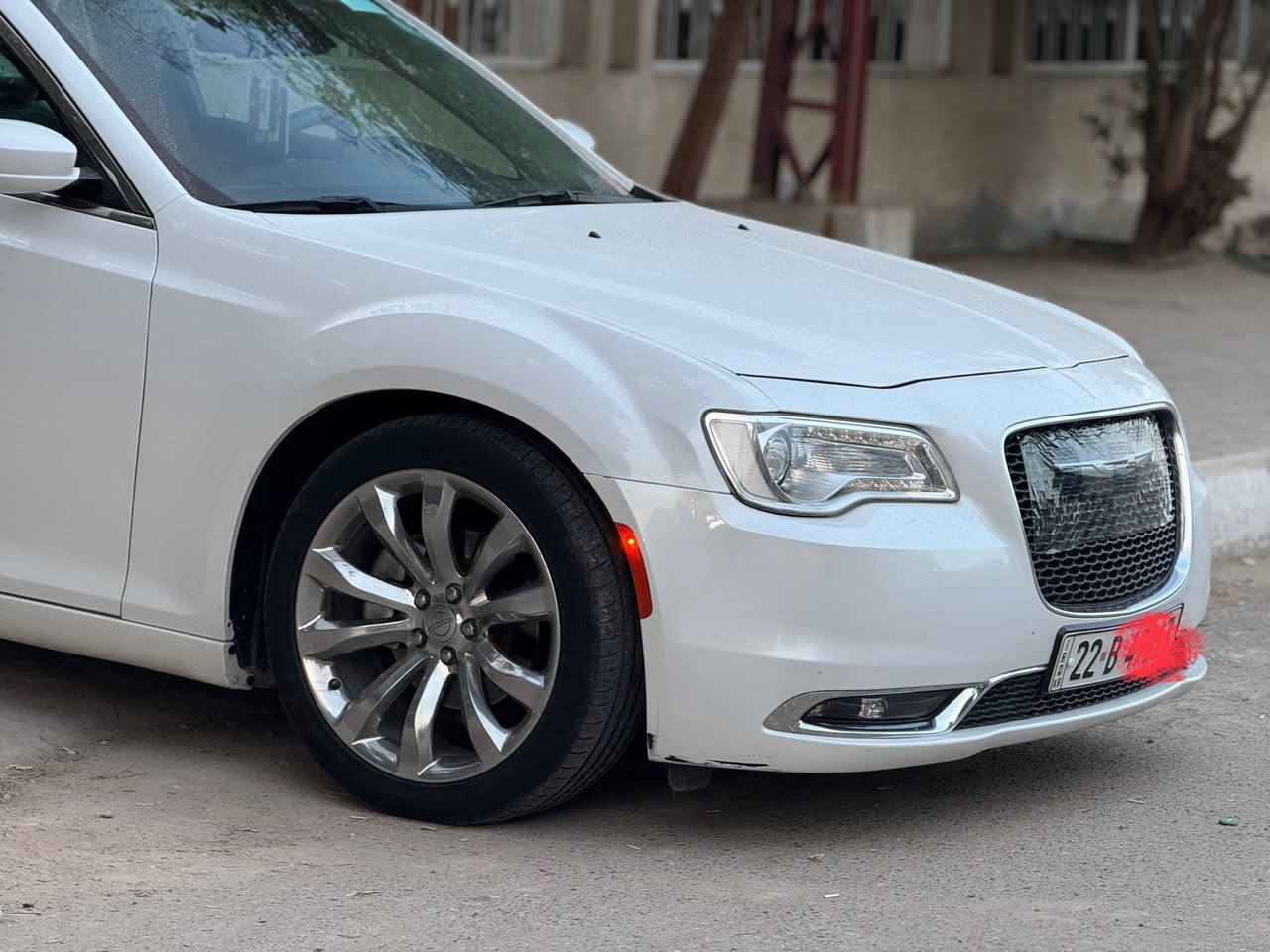 سلام عليكم 
اوباما 16 كلين كفاله 
كندي مكينه كير حداده كفاله 
ماشيه 82 حقيقي
رقم أربيل سنويه جديده
تحويل وكاله
سياره جاهزه مابيه اي نقص 
مكان السياره البصره 
السعر ٢٤٨
***********
