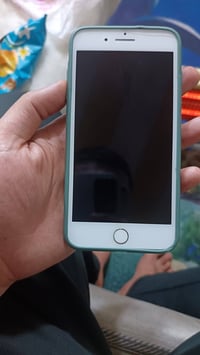 ايفون 7 بلص • ٣٢ • مبدل بطارية وشاشة