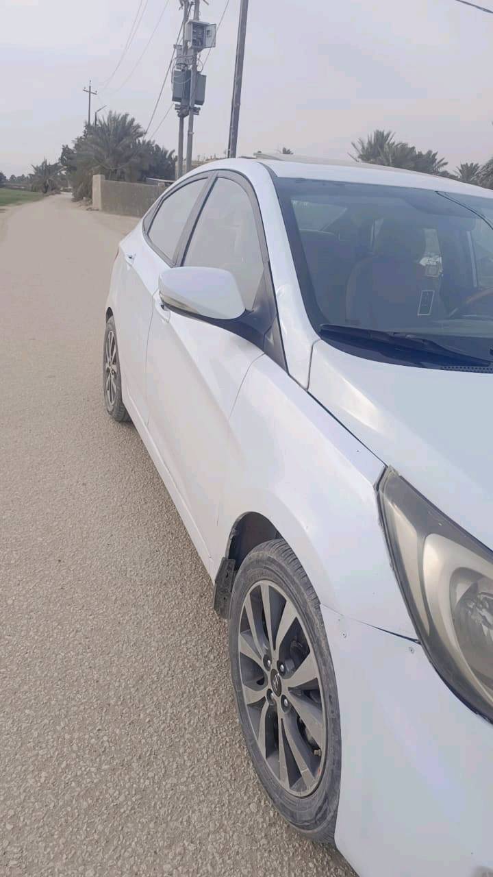 اكسنت 2015 خليجي فول
مكينه 1600 مكينه مكفوله وكير
فتحه طكتين +تحكم ستيرن جهتين
تخم تاير جديد 
تدفئه تبريد منضومه جديده
سنويا لل2027 تحويل ثاني يوم
بيها صبغ 4قطع والقماره صبغ
السعر ب77يها مجال
مكان السياره نجف
رقم ***********