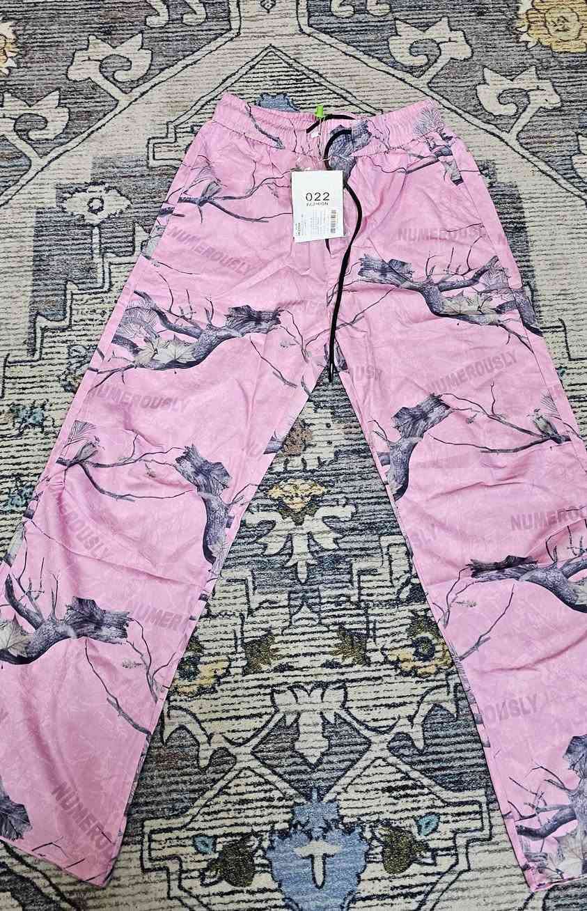 شي ان رجالي وشبابي ونسائي 
القطعه على الفين و٣ و٥ 
للحجز والاستفسار عل خاص توصيل كل محافظات العراق خمسه 
بل ليبل


**إذا كنت صاحب هذا الإعلان وتريد حذفه لأي سبب، رجاءا أرسل رسالة إلى الدعم الفني**