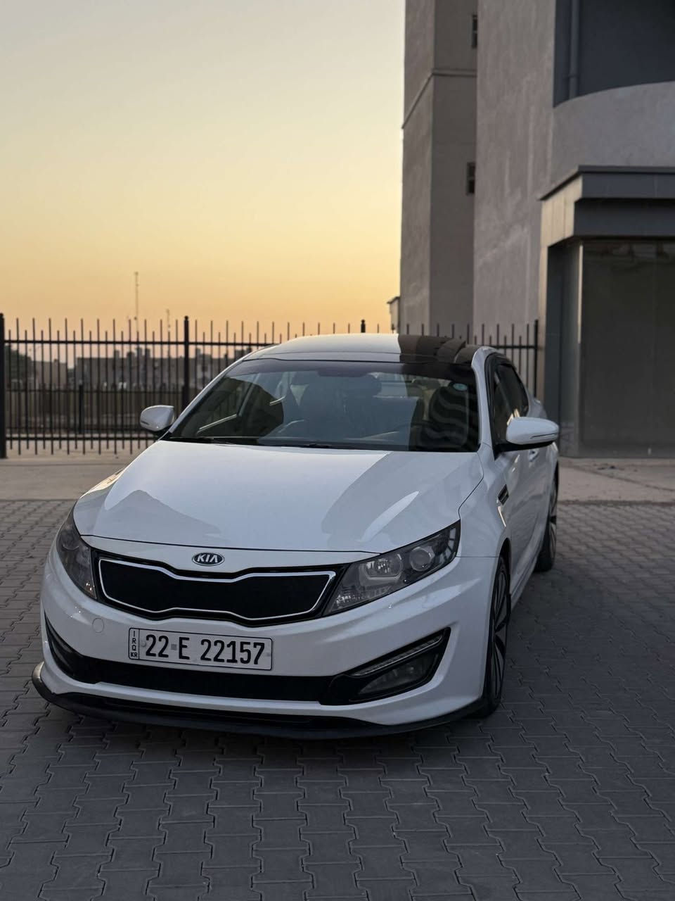 سياره كيا اوبتما للبيع فول موصفات موديل 2013 مكينه 24 مكان سياره كركوك رقم ***********
