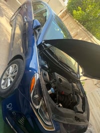 سوناتا ٢٠١٨ للبيع  او مراوس بجالنجر ماشية ١١٤ الف كيلو وارد كندي حادثه...