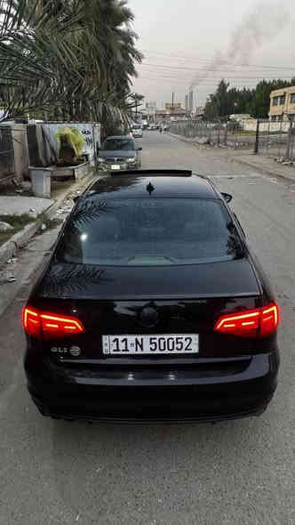 جيتا GLI
اعلى فئة بالجيتا
موديل 16
ماشيه 130
مكينه 2000تيربو 
زنون بلادي 
رادار امامي خلفي جانبي 
لايت ديناميكي مع الستيرن جلد بي خط احمر 
كشنات هيتر 
ستيرن حرف دي 
شفتات بالستيرن
مكبر صوت دمام
فجوج حمر دسك امامي خلفي
بريك طوارء
شاشه نظام اعطال فتحه بالسقف 
فول مواصفات 
حادث امامي 
مبدل اصلي فقط 
بصمه ابواب 
وتقفيل ابواب ونوافذ بالريمونت 
سياره جداً نظيفه وبلاديه ممبدل بيه كلشي شركه
مكان سياره بغداد  الدوره
سعر مناسب 140 ورقة
تفاصيل اكثر الاتصال على الرقم
***********
