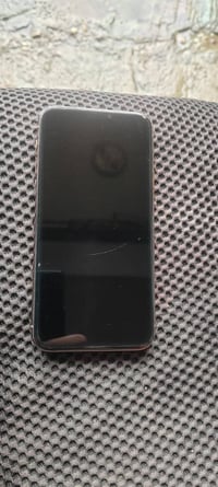 آيفون 11 برو • ذاكره ٢٦٥ • زر الباور معطل