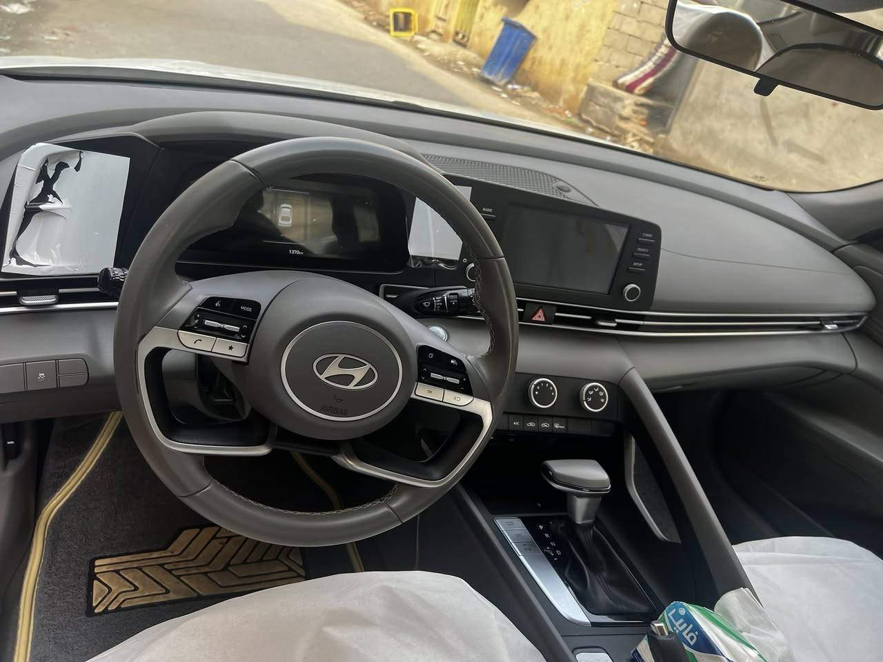 النتره خليجي محرك 200 كفاله سياره
سياره ماشيه الف كلش جديده
فول سياره 
رقمه اربيل
سعره 197

‭0772 249 6487‬
